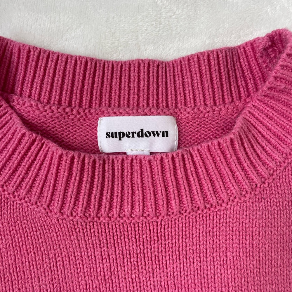 Super down // Pink Valeria Knit Crop Sweater - Picture 5 of 6
